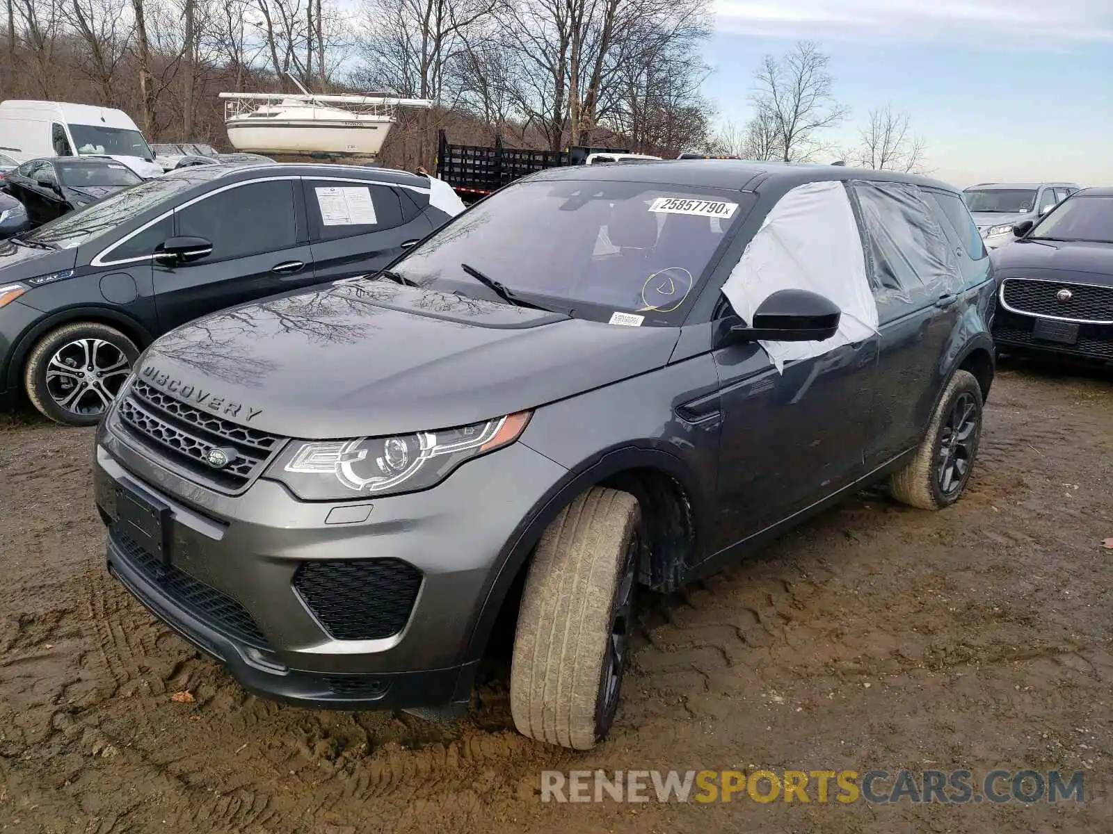 2 Photograph of a damaged car SALCR2FX4KH805371 LAND ROVER DISCOVERY 2019