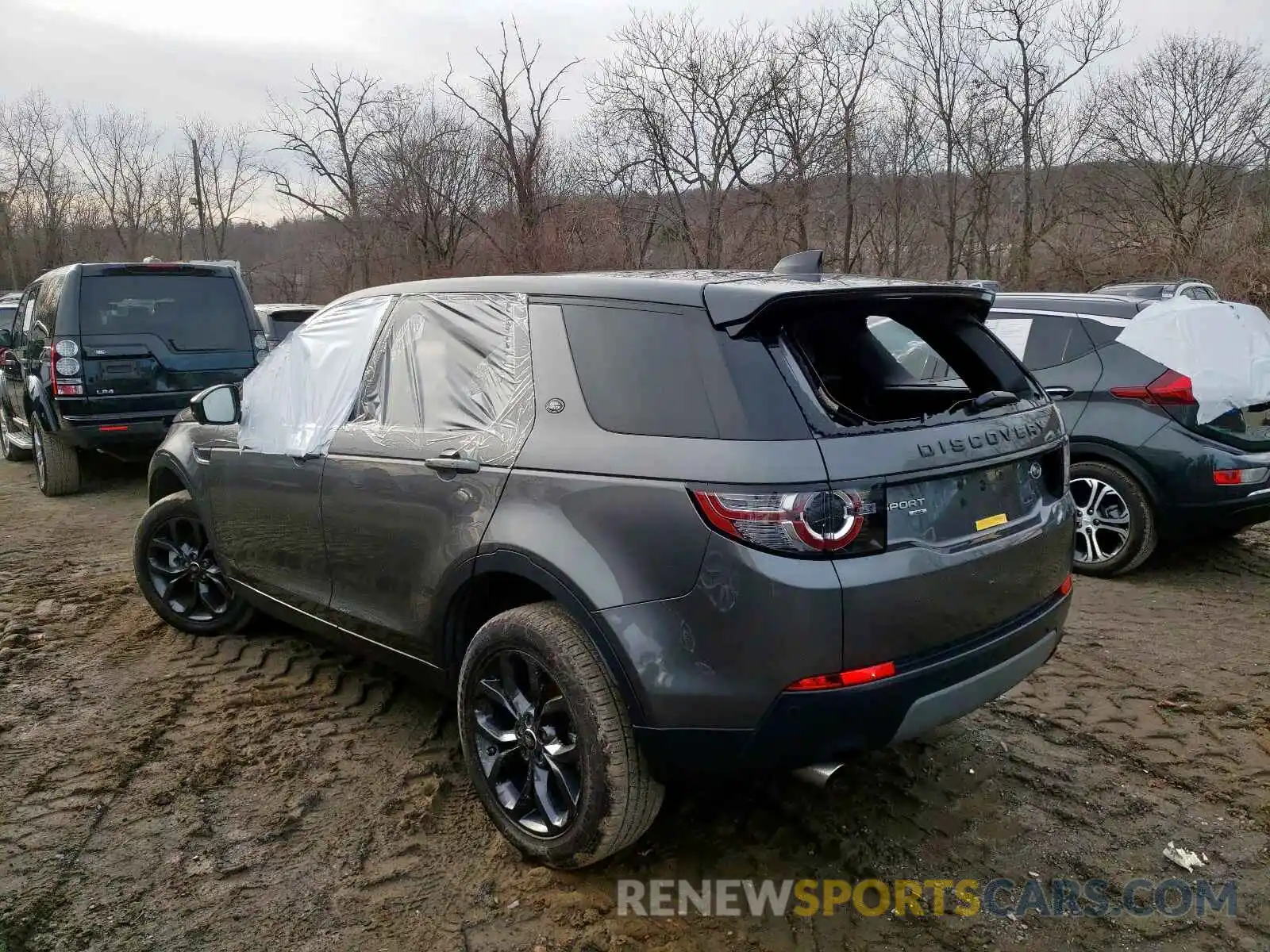 3 Photograph of a damaged car SALCR2FX4KH805371 LAND ROVER DISCOVERY 2019