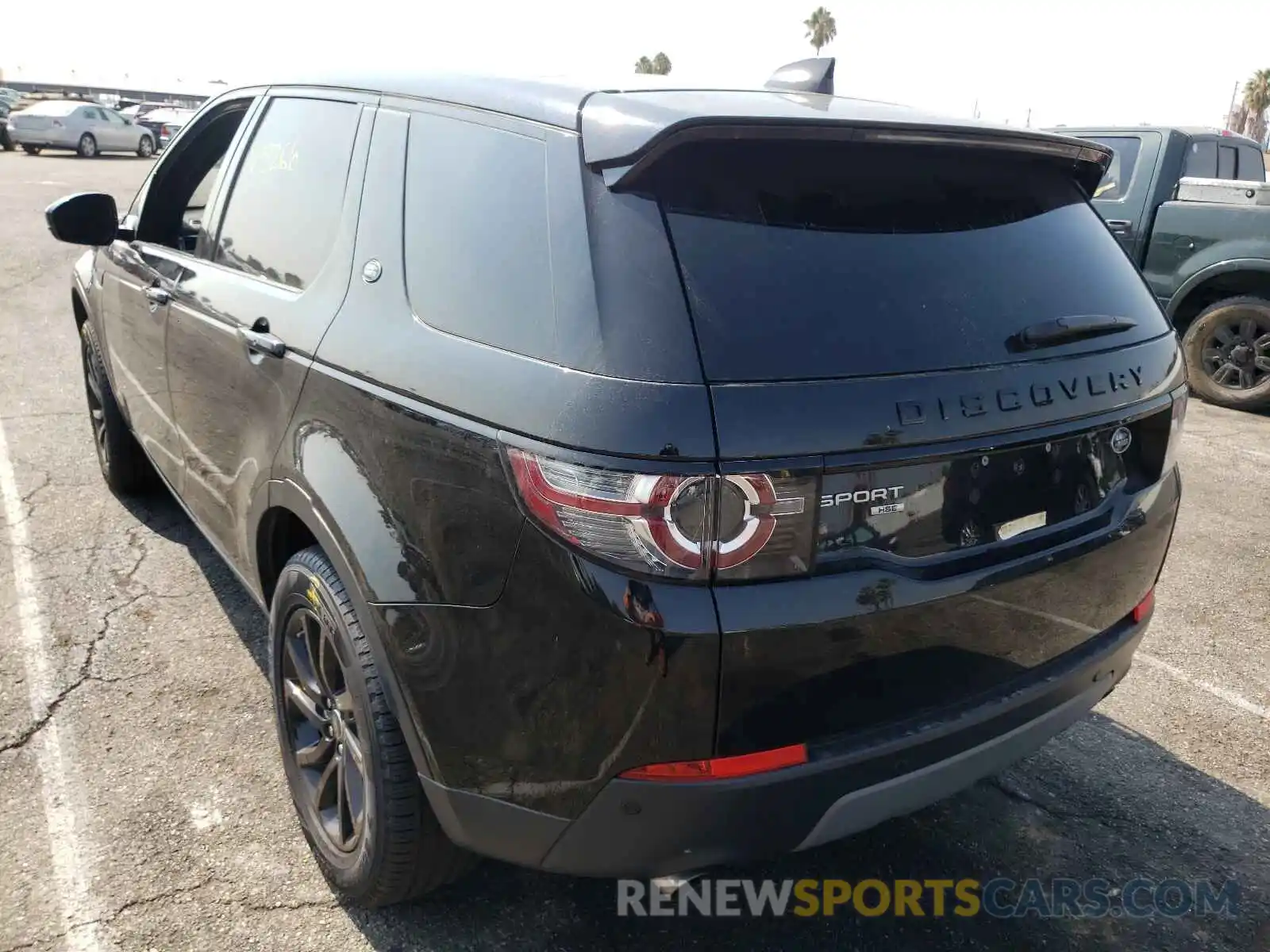 3 Photograph of a damaged car SALCR2FX5KH786720 LAND ROVER DISCOVERY 2019