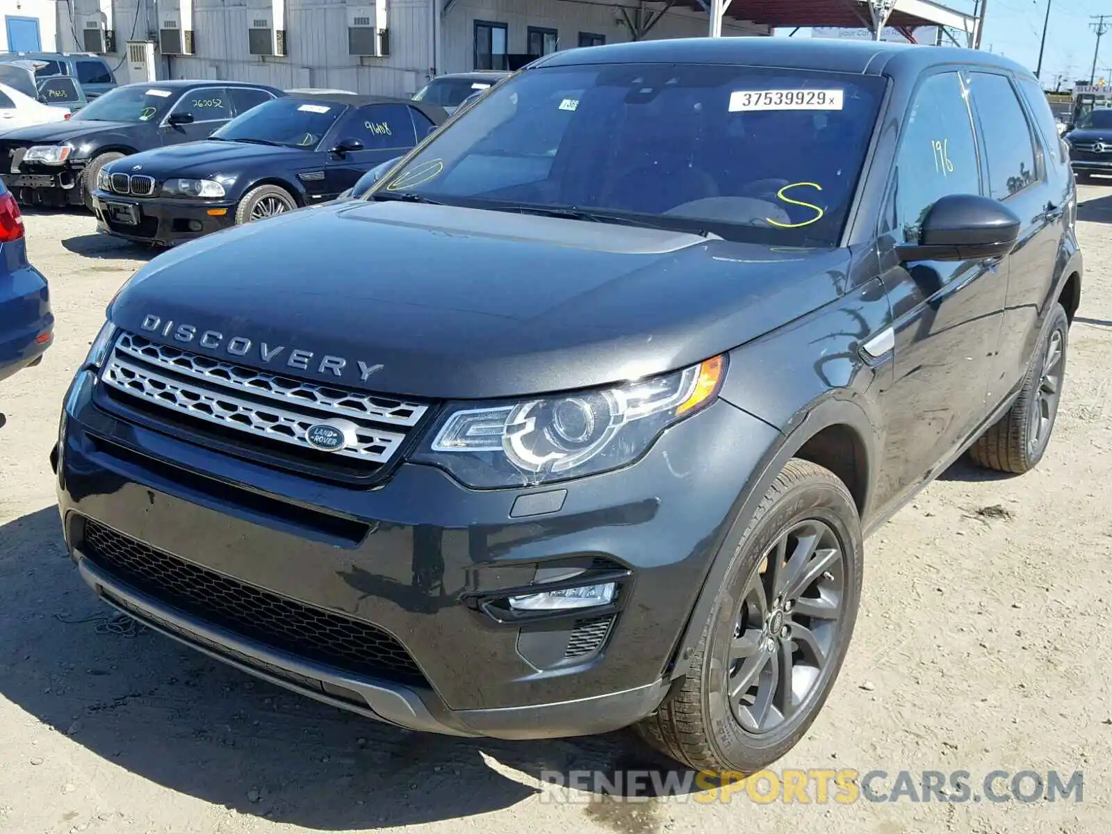 2 Photograph of a damaged car SALCR2FX5KH799578 LAND ROVER DISCOVERY 2019