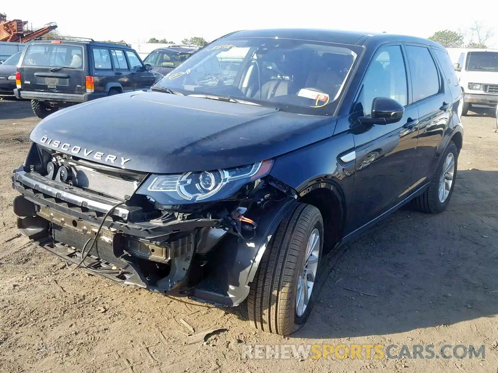 2 Photograph of a damaged car SALCR2FX5KH806951 LAND ROVER DISCOVERY 2019