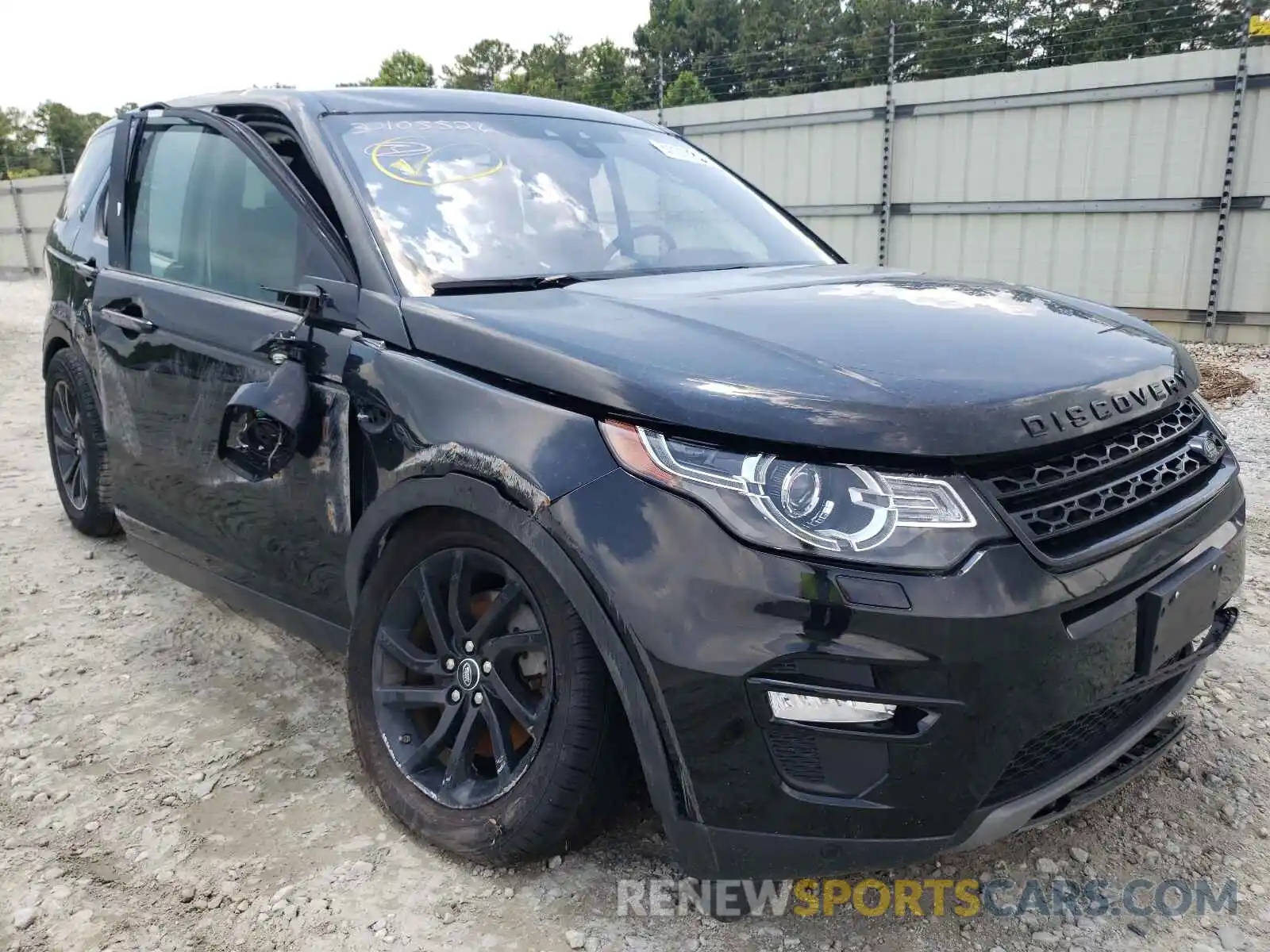 1 Photograph of a damaged car SALCR2FX5KH808022 LAND ROVER DISCOVERY 2019