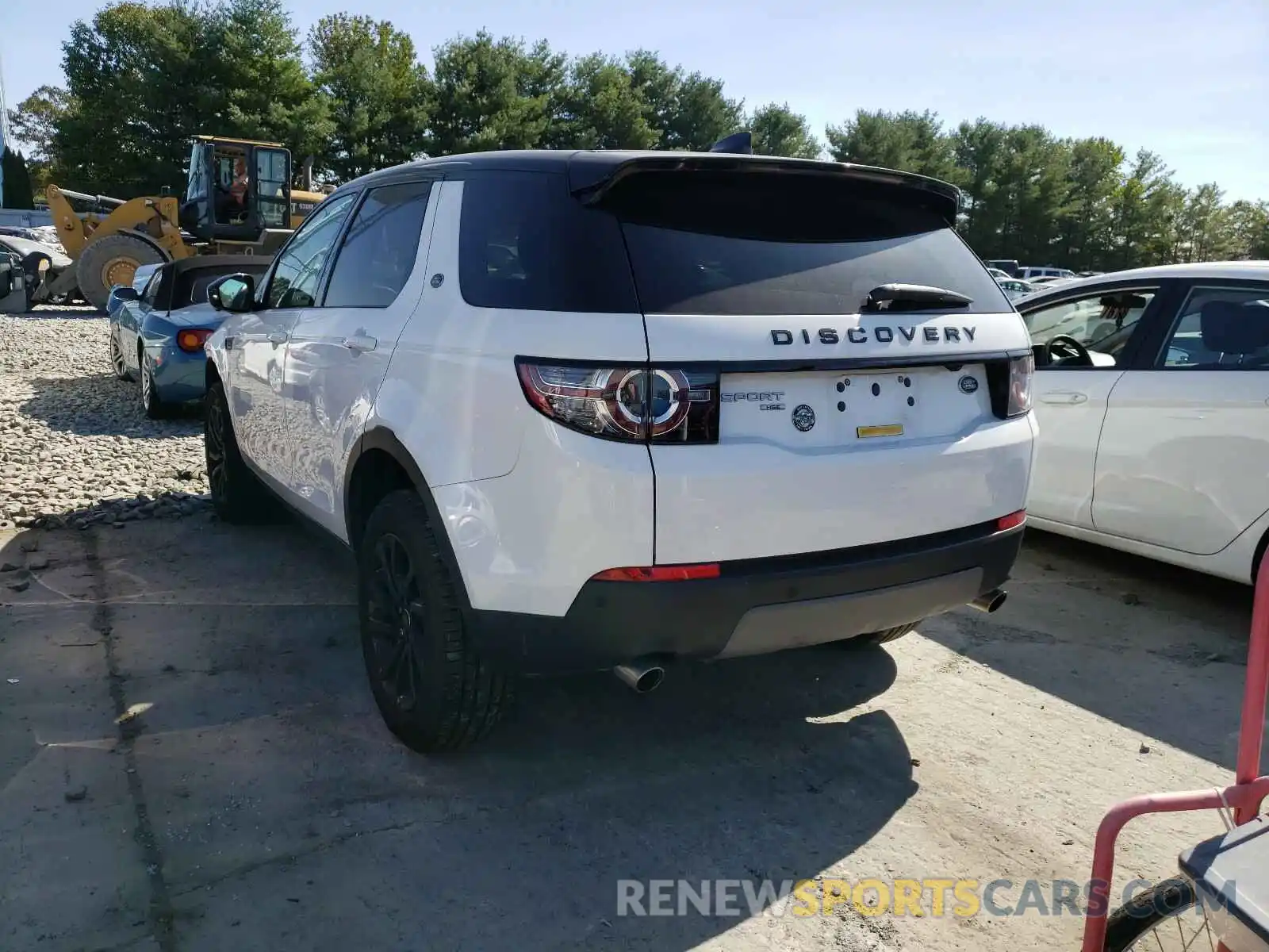 3 Photograph of a damaged car SALCR2FX5KH808750 LAND ROVER DISCOVERY 2019