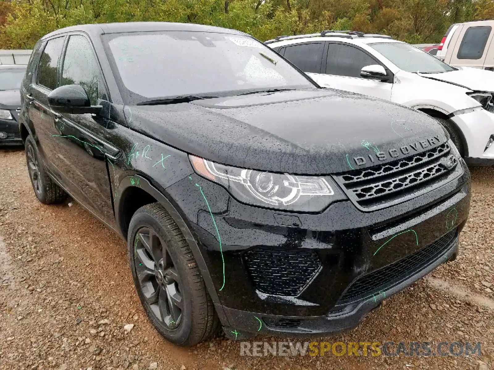 1 Photograph of a damaged car SALCR2FX6KH818090 LAND ROVER DISCOVERY 2019