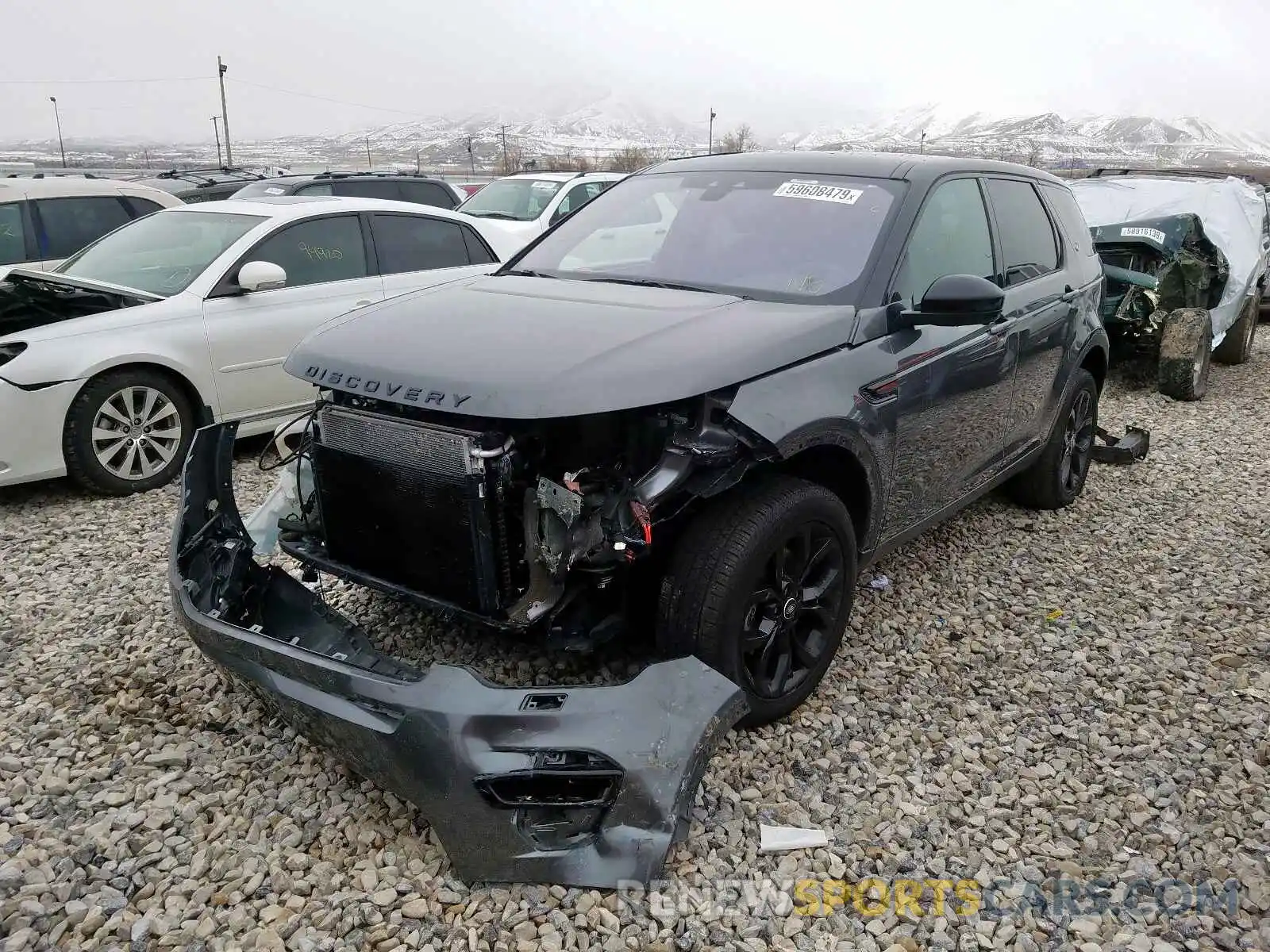 2 Фотография поврежденного автомобиля SALCR2FX7KH785147 LAND ROVER DISCOVERY 2019