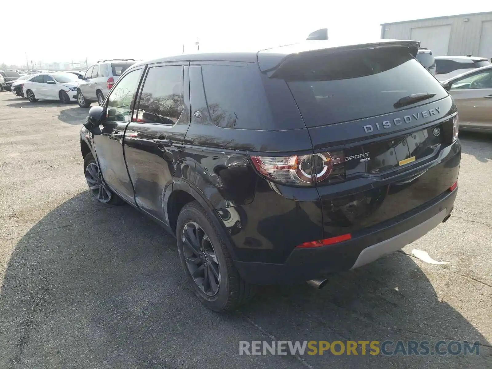 3 Photograph of a damaged car SALCR2FX7KH810869 LAND ROVER DISCOVERY 2019