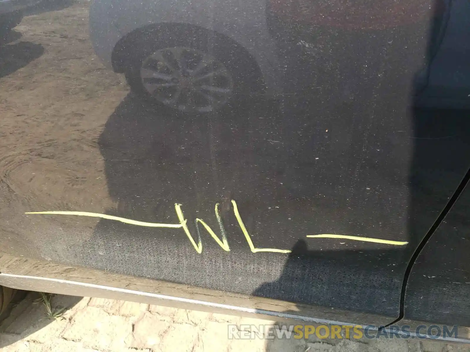 9 Photograph of a damaged car SALCR2FX7KH813691 LAND ROVER DISCOVERY 2019