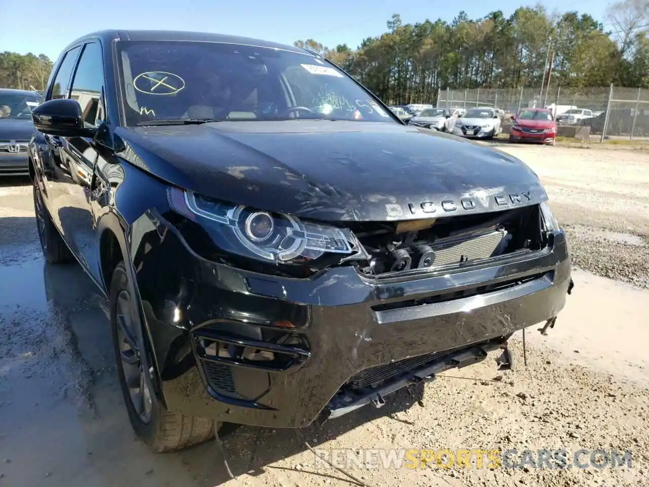 1 Photograph of a damaged car SALCR2FX7KH828885 LAND ROVER DISCOVERY 2019