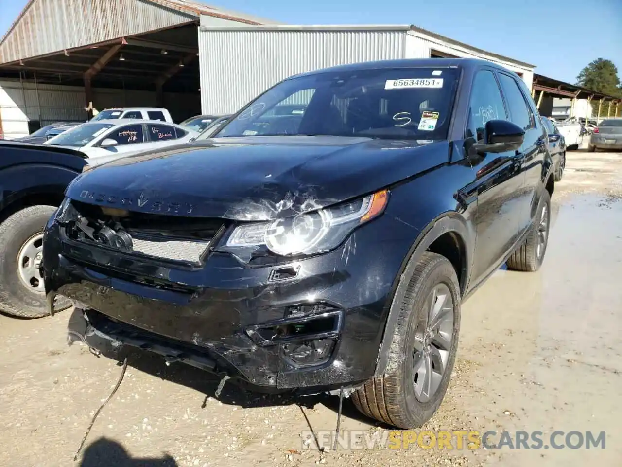 2 Photograph of a damaged car SALCR2FX7KH828885 LAND ROVER DISCOVERY 2019