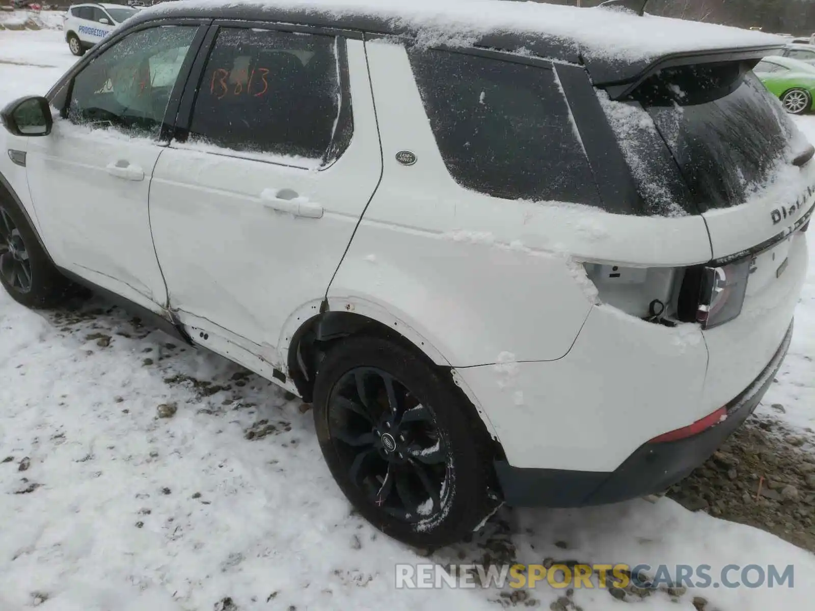 9 Photograph of a damaged car SALCR2FX8KH799221 LAND ROVER DISCOVERY 2019