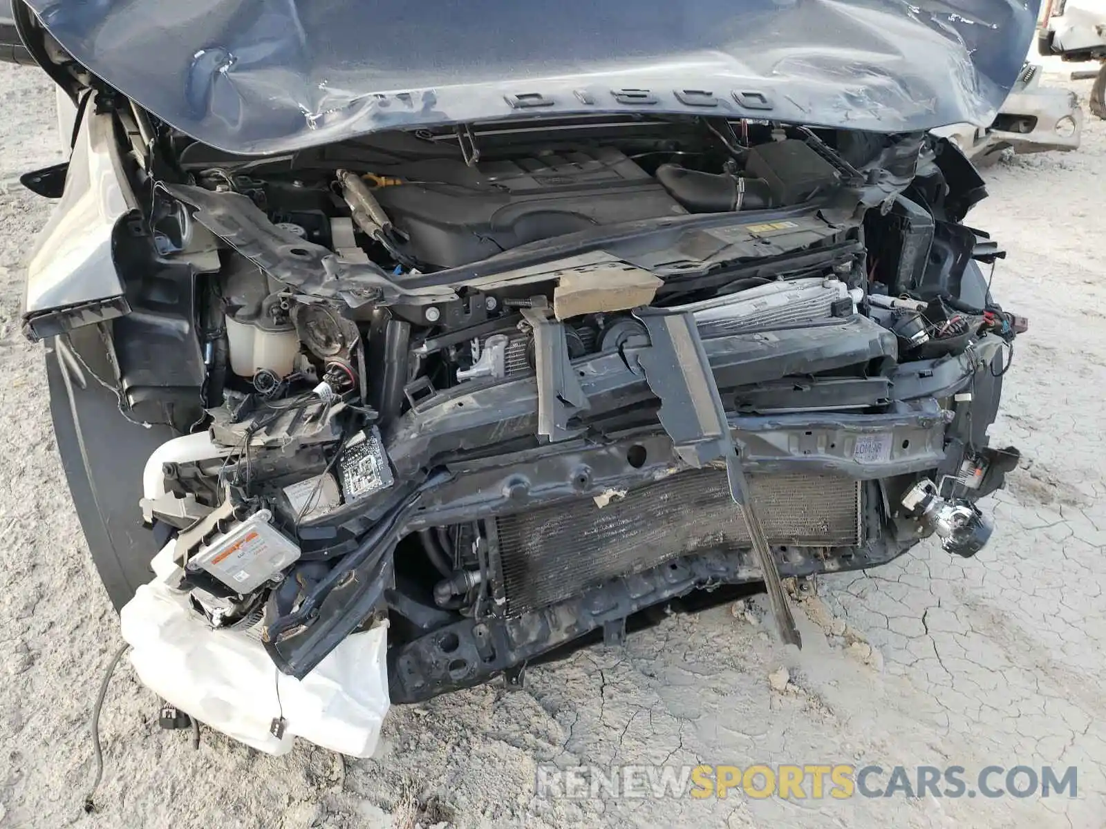 9 Photograph of a damaged car SALCR2FX8KH818396 LAND ROVER DISCOVERY 2019