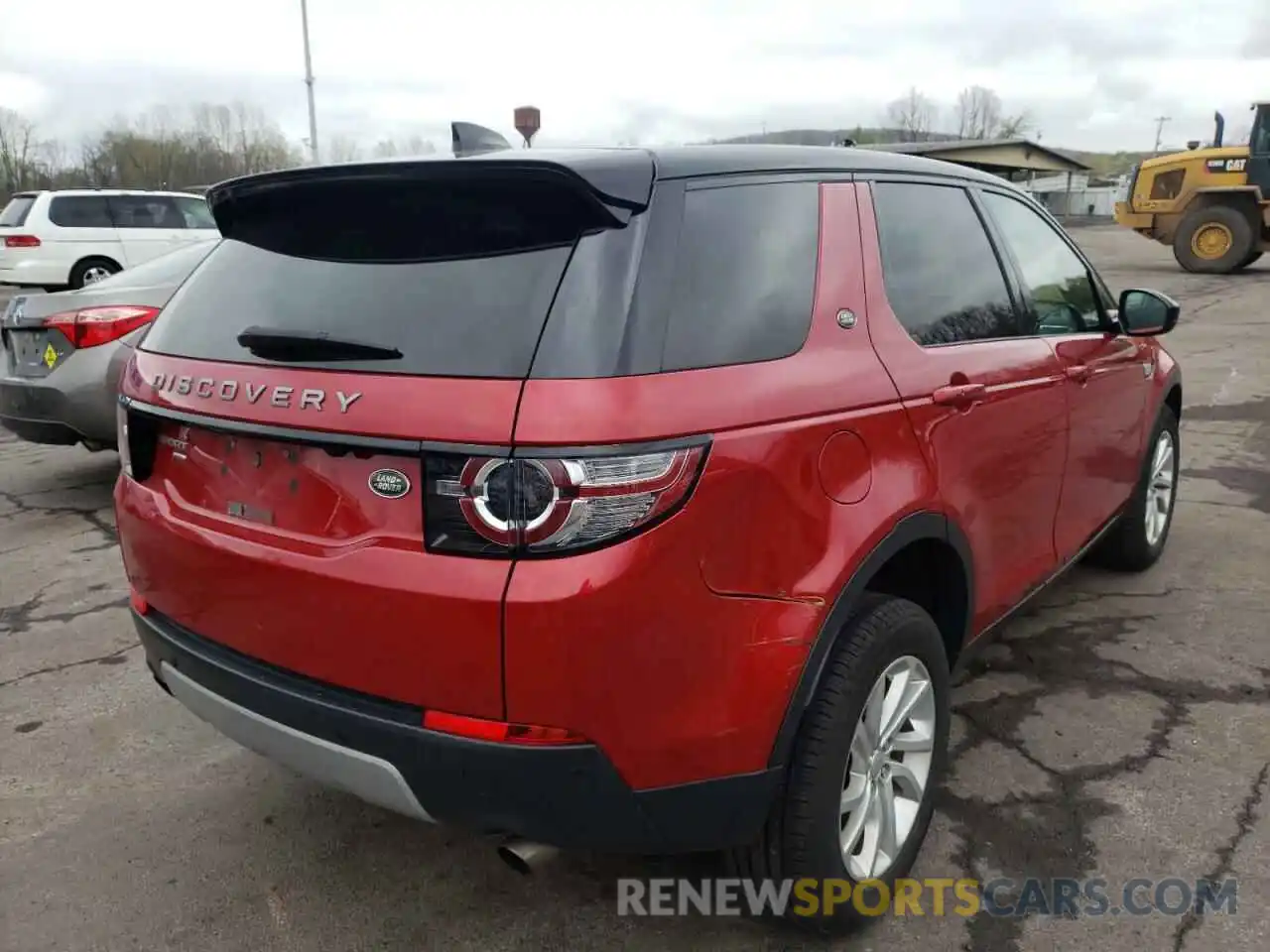 4 Photograph of a damaged car SALCR2FX9KH794772 LAND ROVER DISCOVERY 2019