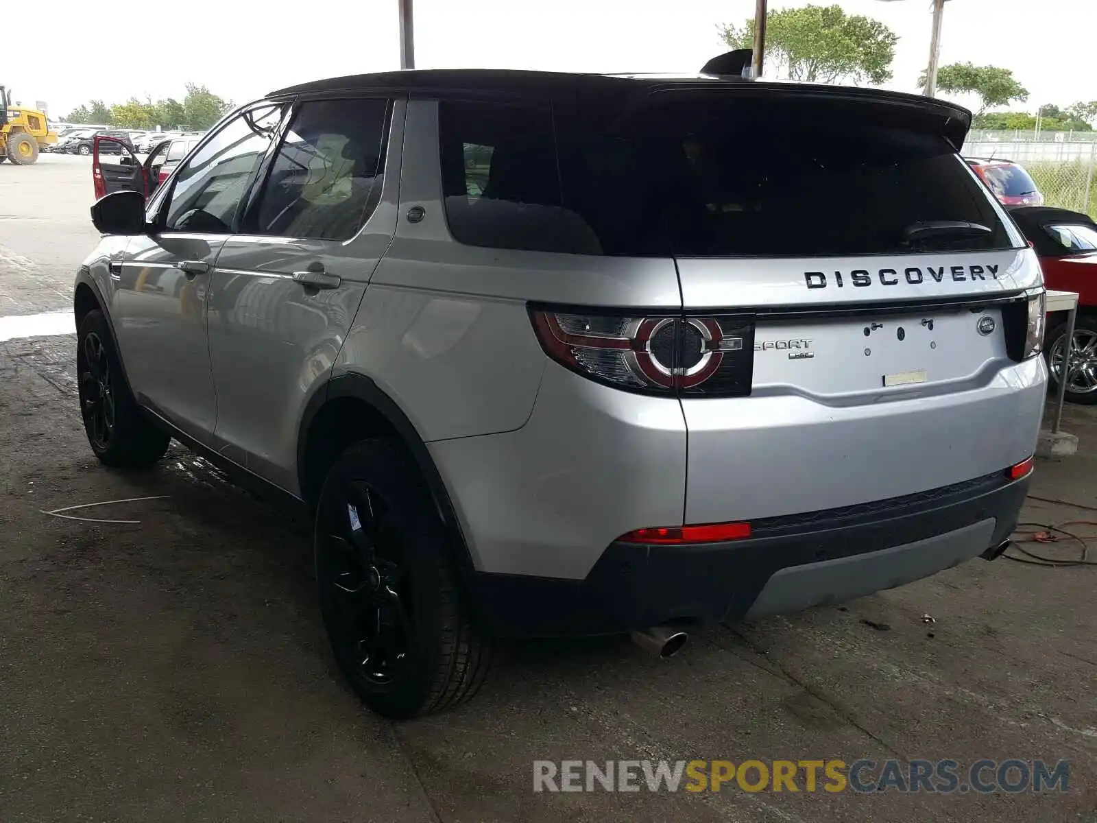 3 Фотография поврежденного автомобиля SALCR2FX9KH828709 LAND ROVER DISCOVERY 2019