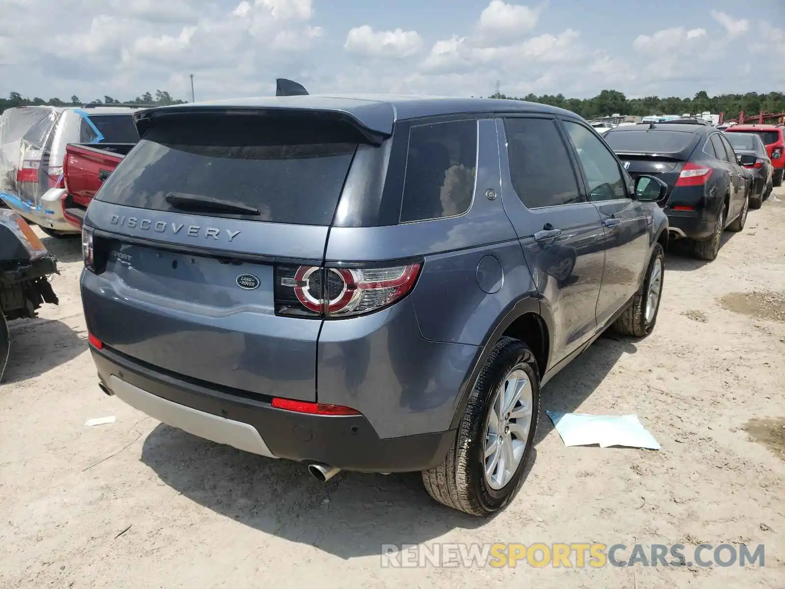 4 Фотография поврежденного автомобиля SALCR2FXXKH785174 LAND ROVER DISCOVERY 2019