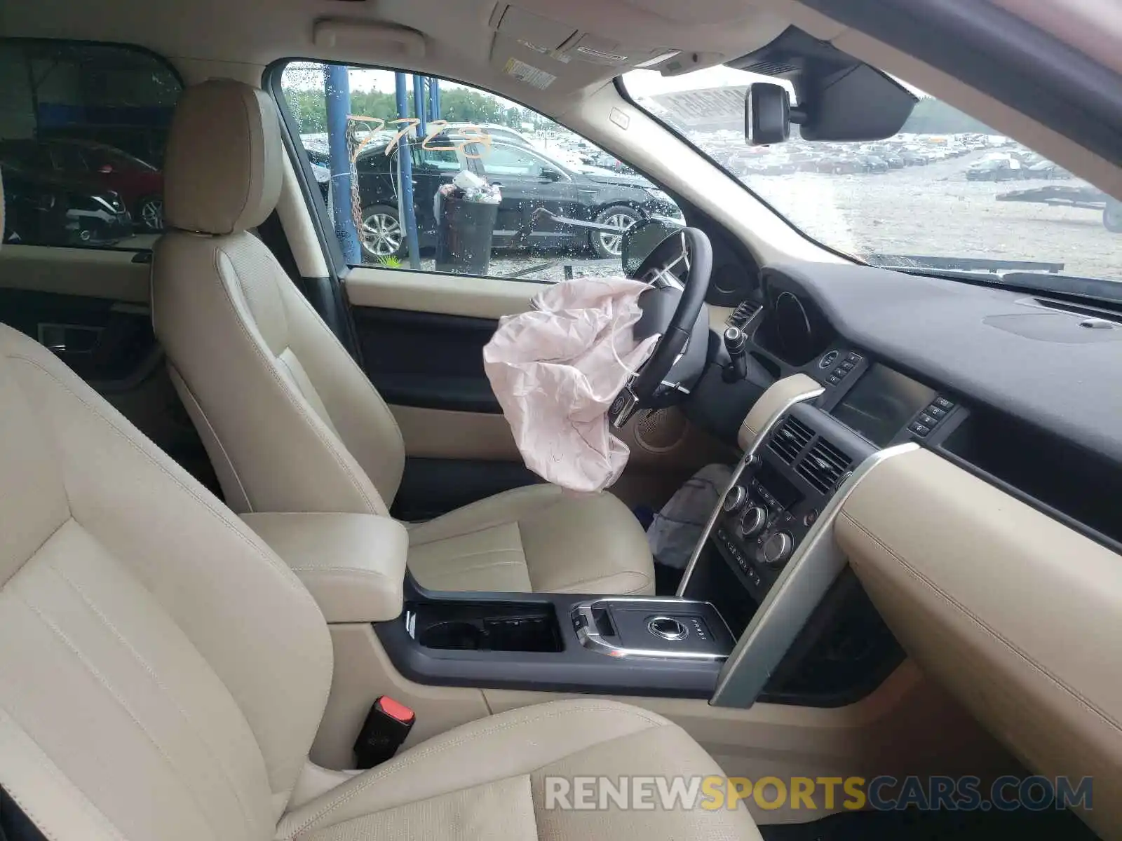 5 Photograph of a damaged car SALCR2FXXKH793016 LAND ROVER DISCOVERY 2019