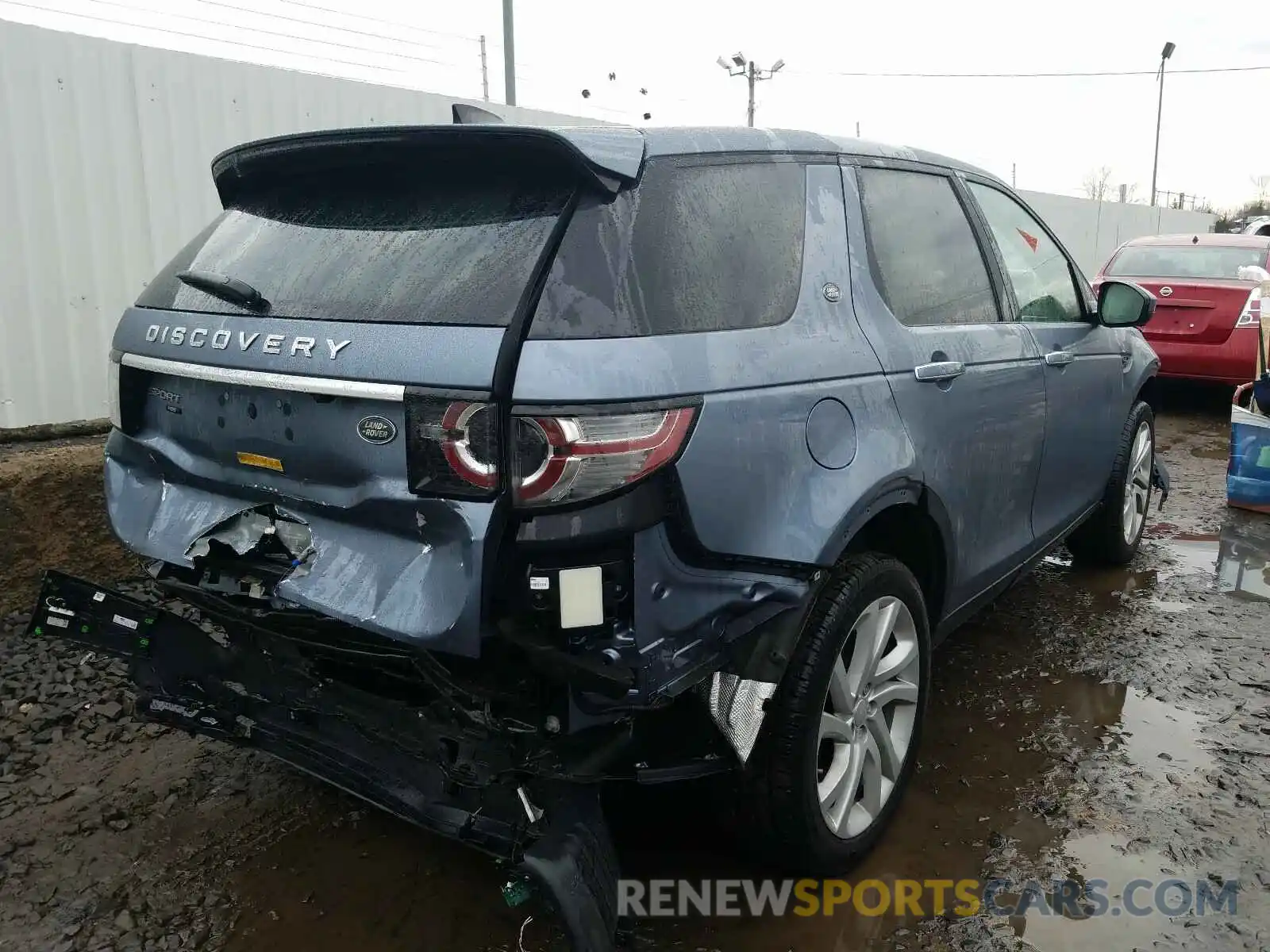 4 Photograph of a damaged car SALCT2FX3KH789116 LAND ROVER DISCOVERY 2019