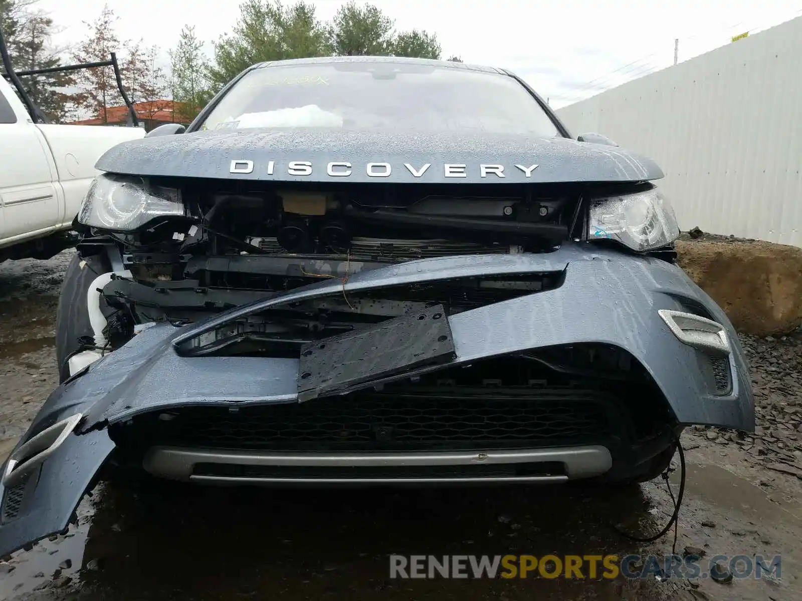 9 Photograph of a damaged car SALCT2FX3KH789116 LAND ROVER DISCOVERY 2019