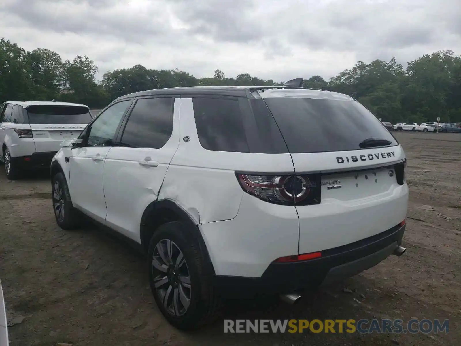 3 Photograph of a damaged car SALCT2FX5KH786315 LAND ROVER DISCOVERY 2019