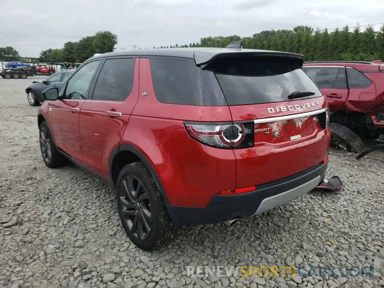 3 Photograph of a damaged car SALCT2FX5KH808314 LAND ROVER DISCOVERY 2019