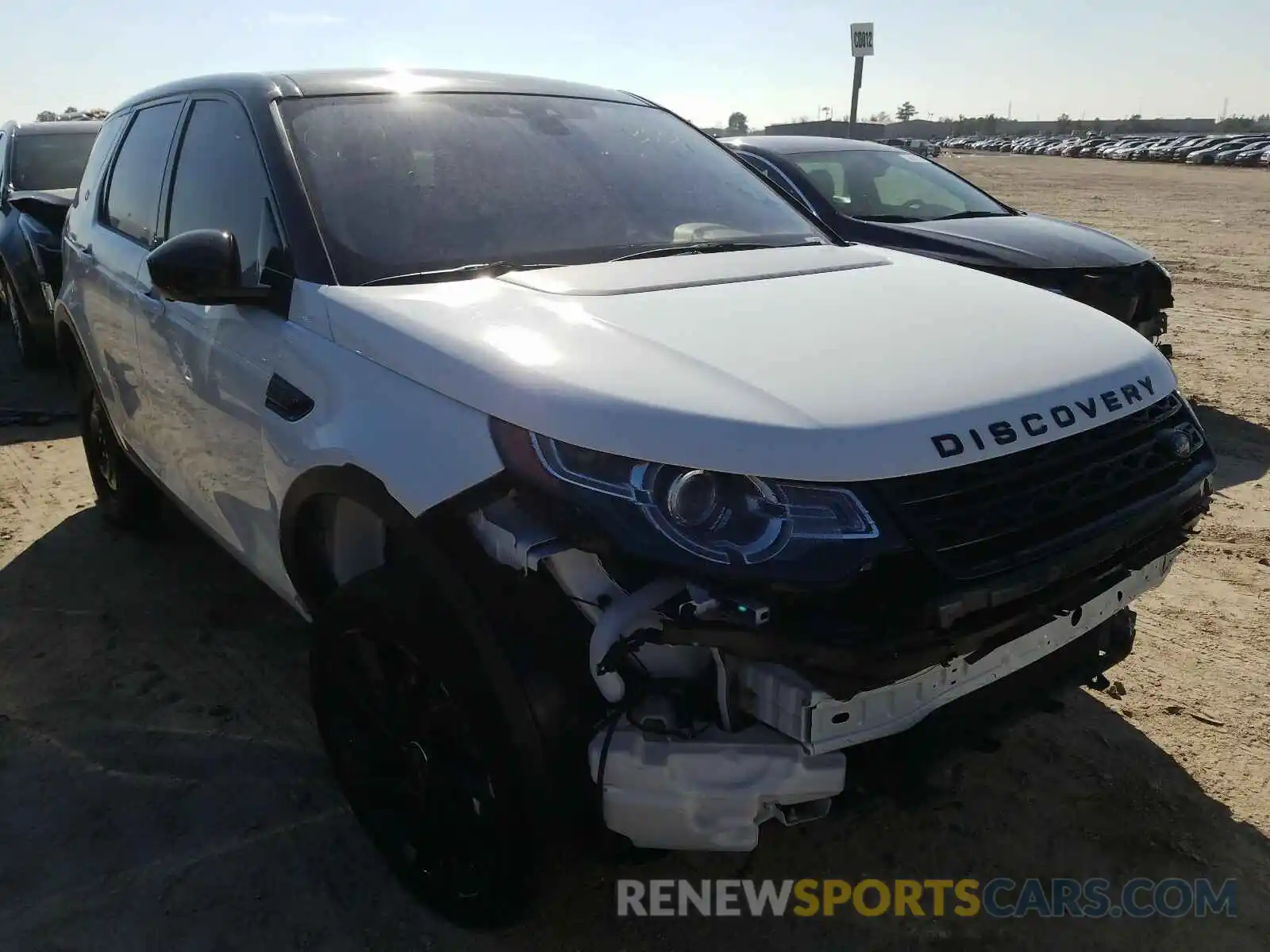 1 Photograph of a damaged car SALCT2FXXKH792207 LAND ROVER DISCOVERY 2019