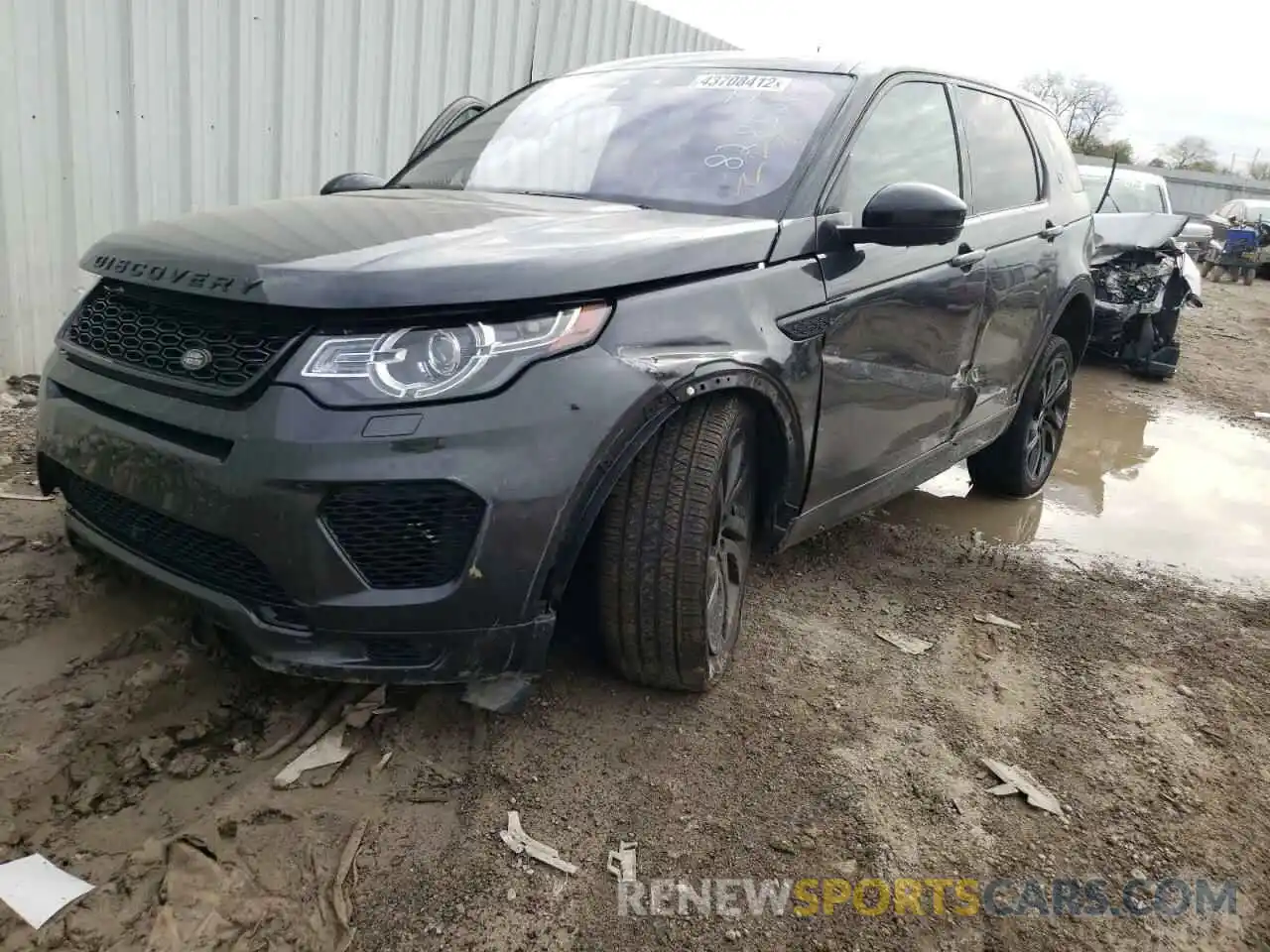 2 Photograph of a damaged car SALCT2GX1KH828526 LAND ROVER DISCOVERY 2019