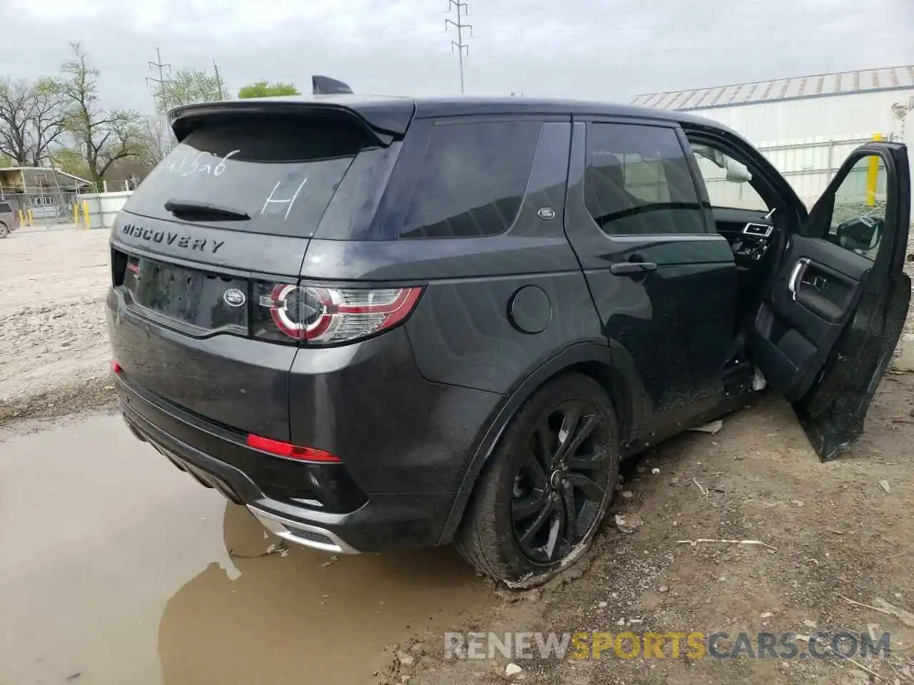 4 Фотография поврежденного автомобиля SALCT2GX1KH828526 LAND ROVER DISCOVERY 2019