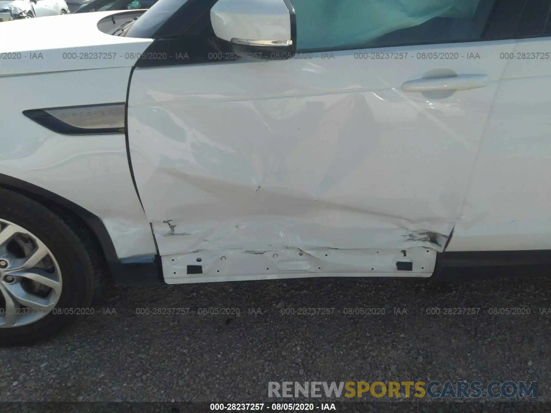 6 Photograph of a damaged car SALRG2RV0KA094268 LAND ROVER DISCOVERY 2019