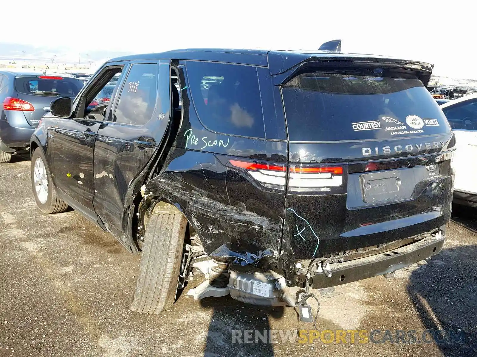 3 Photograph of a damaged car SALRG2RV1K2400579 LAND ROVER DISCOVERY 2019