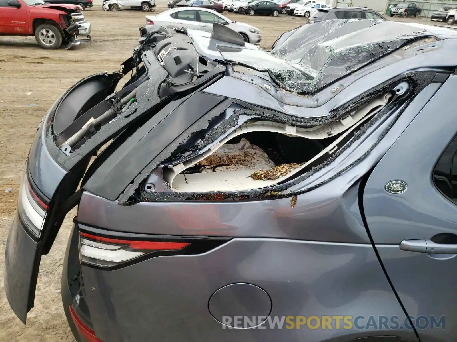 9 Photograph of a damaged car SALRG2RV2K2401840 LAND ROVER DISCOVERY 2019