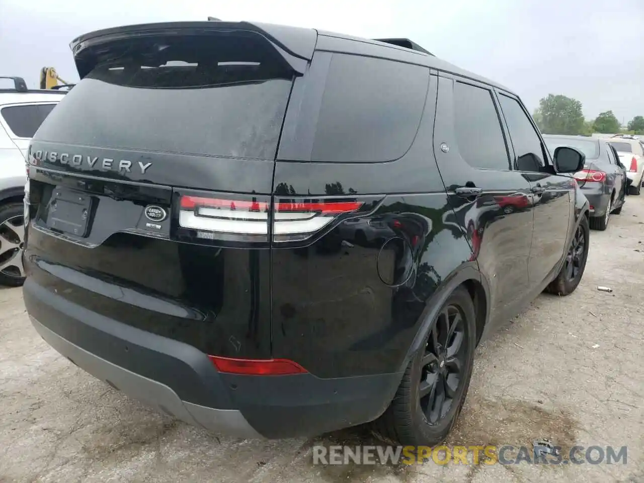 4 Фотография поврежденного автомобиля SALRG2RV2KA082820 LAND ROVER DISCOVERY 2019