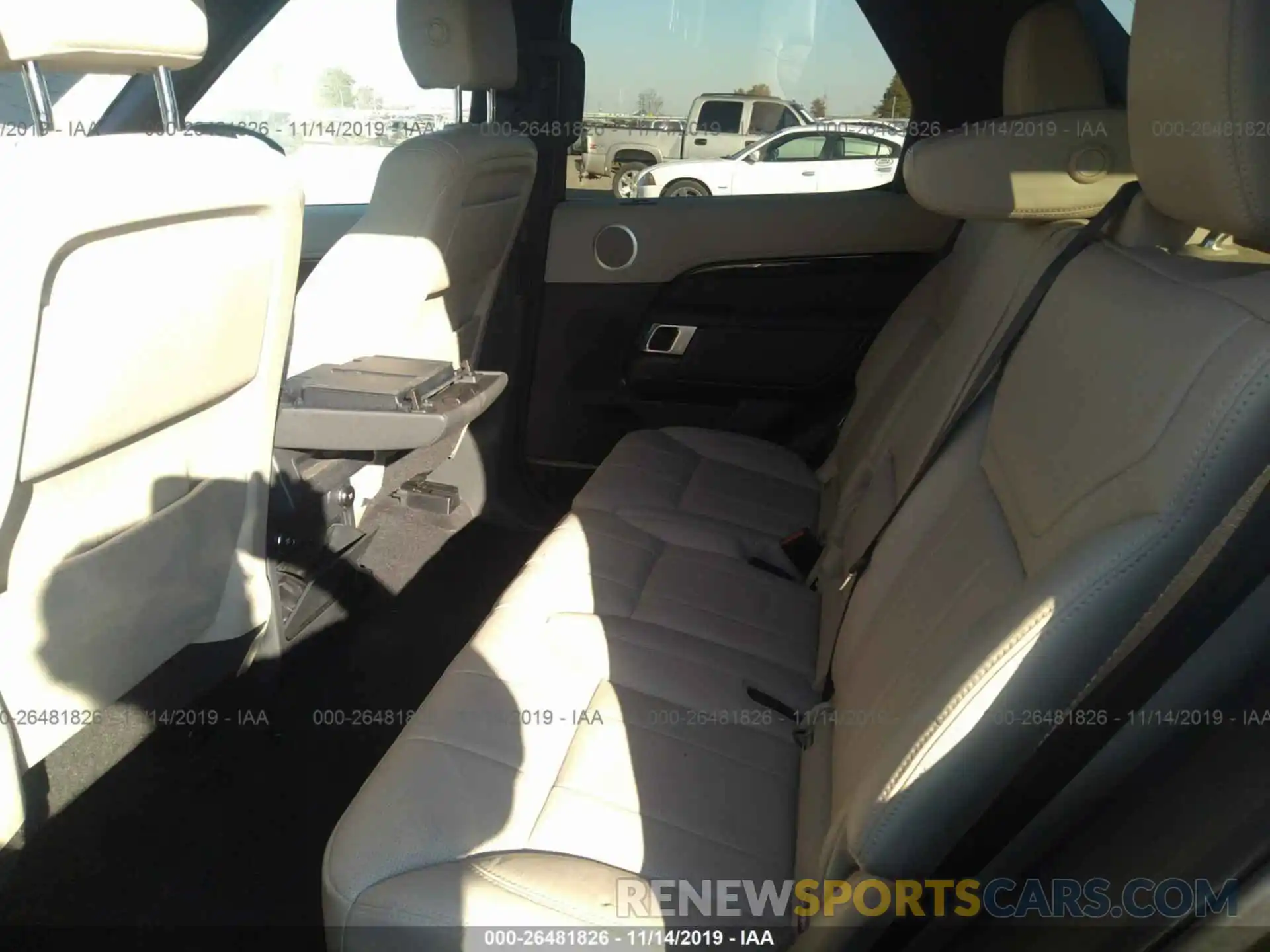 8 Photograph of a damaged car SALRG2RV2KA095065 LAND ROVER DISCOVERY 2019