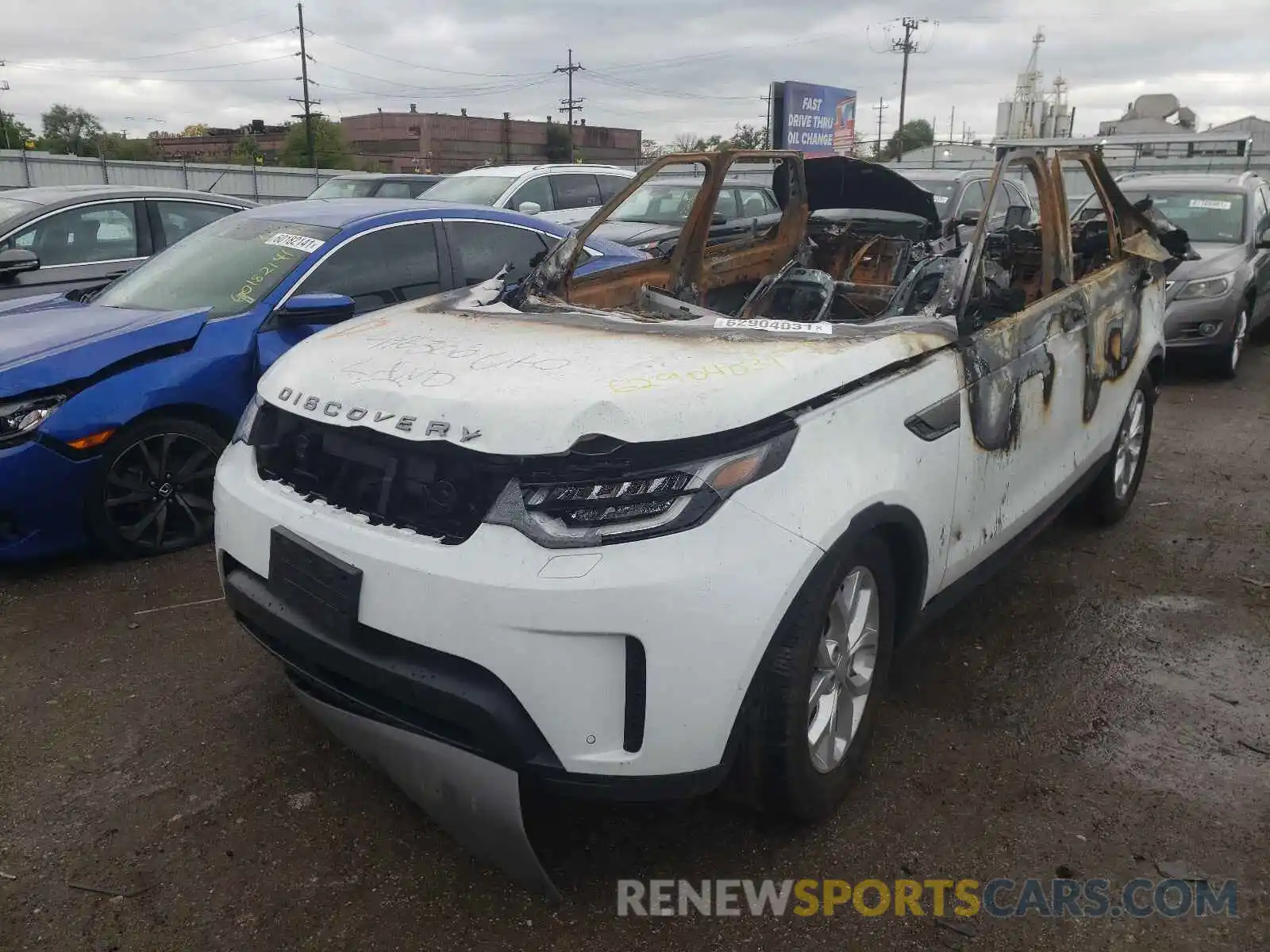 2 Photograph of a damaged car SALRG2RV4K2401967 LAND ROVER DISCOVERY 2019