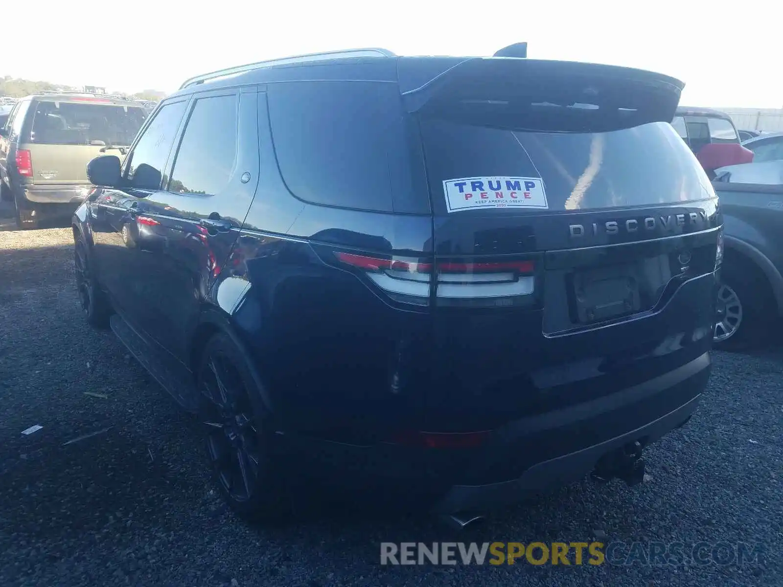 3 Photograph of a damaged car SALRG2RV4KA080406 LAND ROVER DISCOVERY 2019