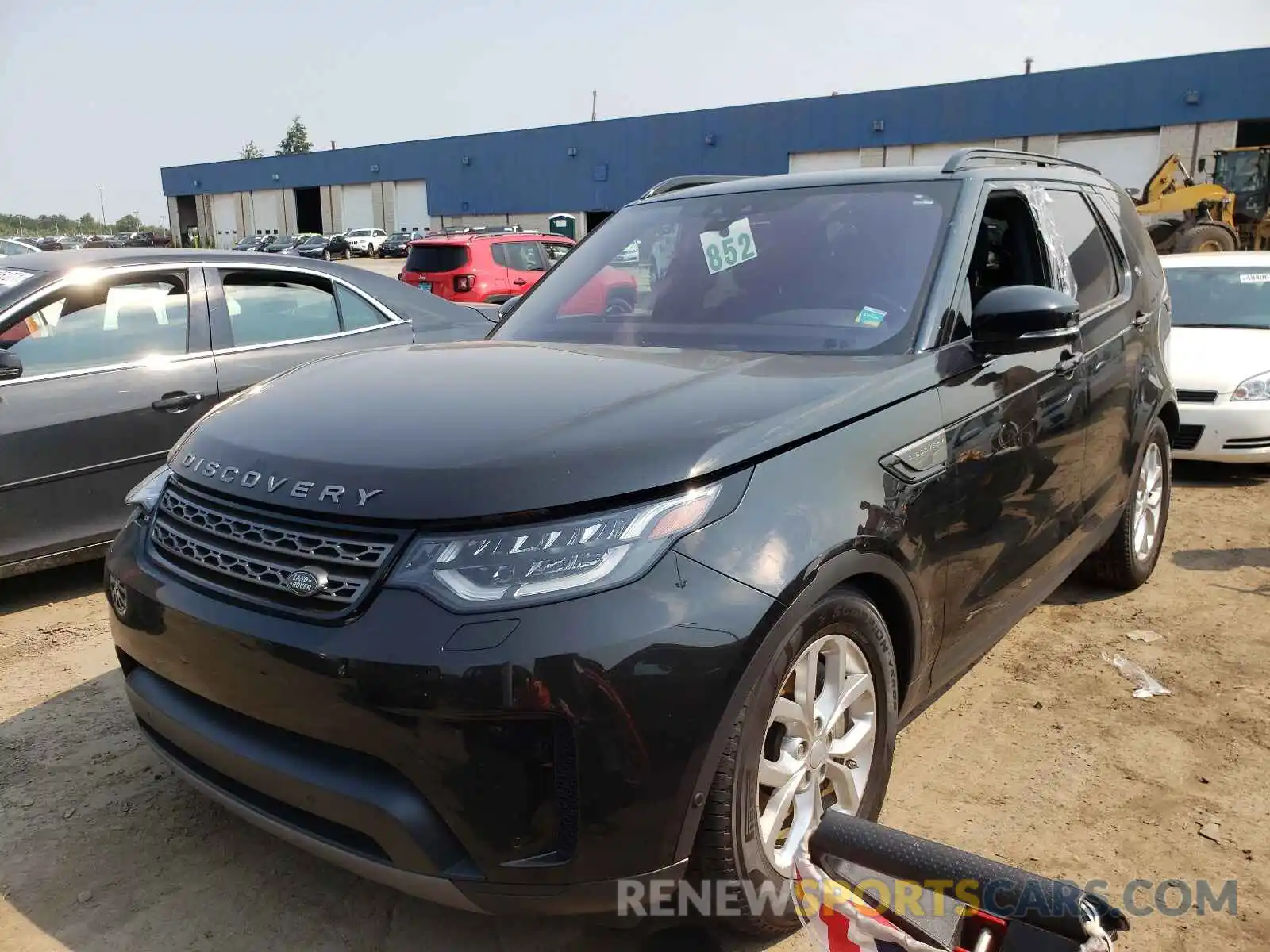 2 Фотография поврежденного автомобиля SALRG2RV4KA081488 LAND ROVER DISCOVERY 2019