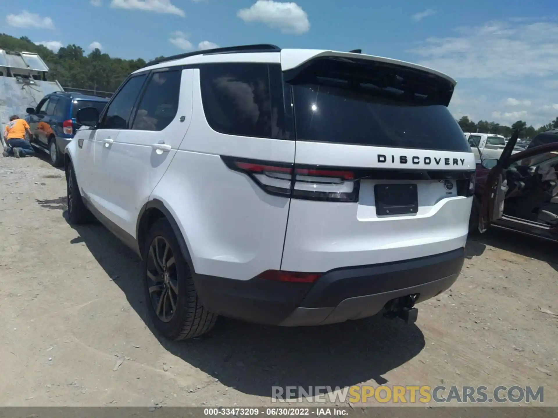 3 Photograph of a damaged car SALRG2RV5K2406319 LAND ROVER DISCOVERY 2019