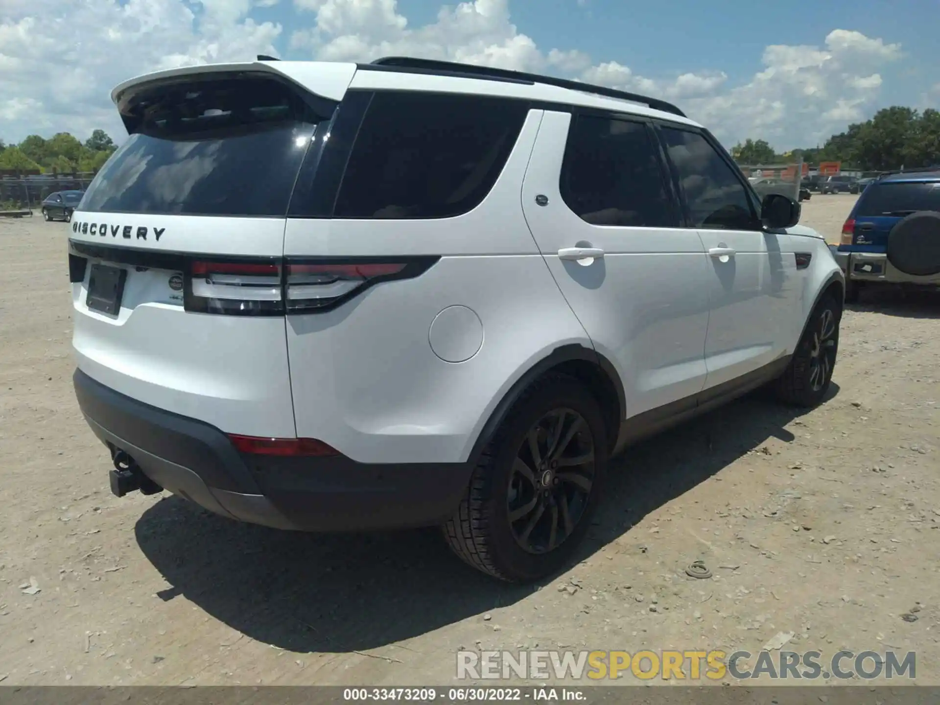 4 Photograph of a damaged car SALRG2RV5K2406319 LAND ROVER DISCOVERY 2019