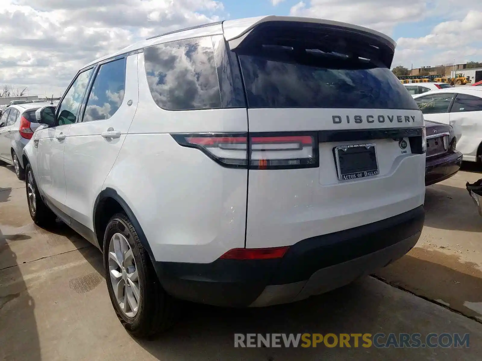 3 Photograph of a damaged car SALRG2RV5KA094797 LAND ROVER DISCOVERY 2019