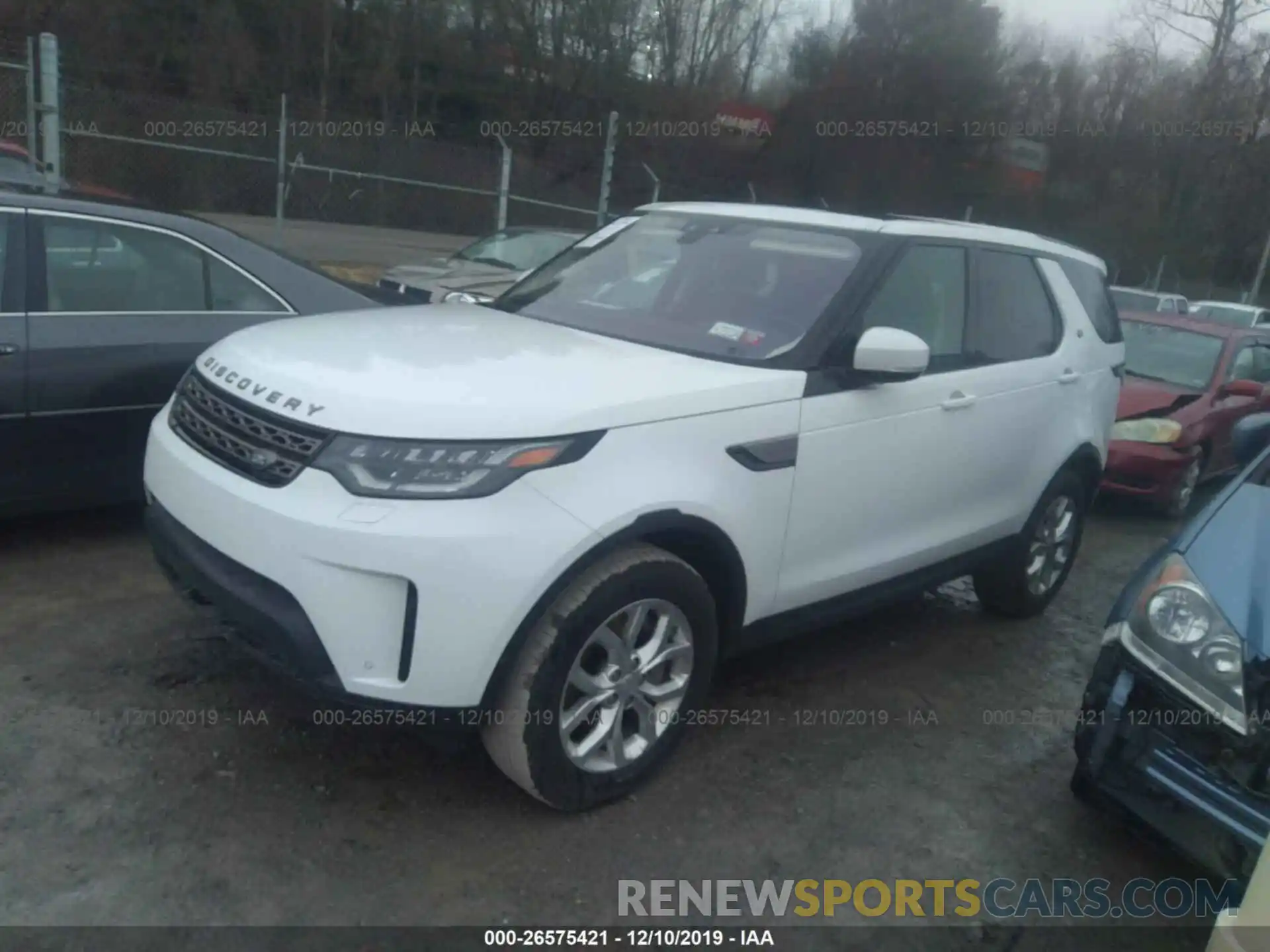 2 Photograph of a damaged car SALRG2RV6K2401503 LAND ROVER DISCOVERY 2019