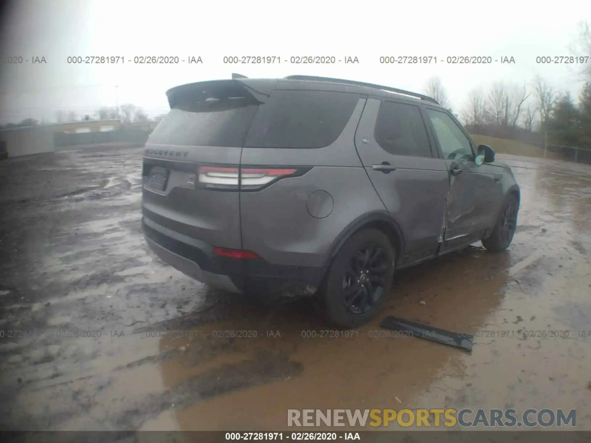 4 Photograph of a damaged car SALRG2RV6KA087485 LAND ROVER DISCOVERY 2019