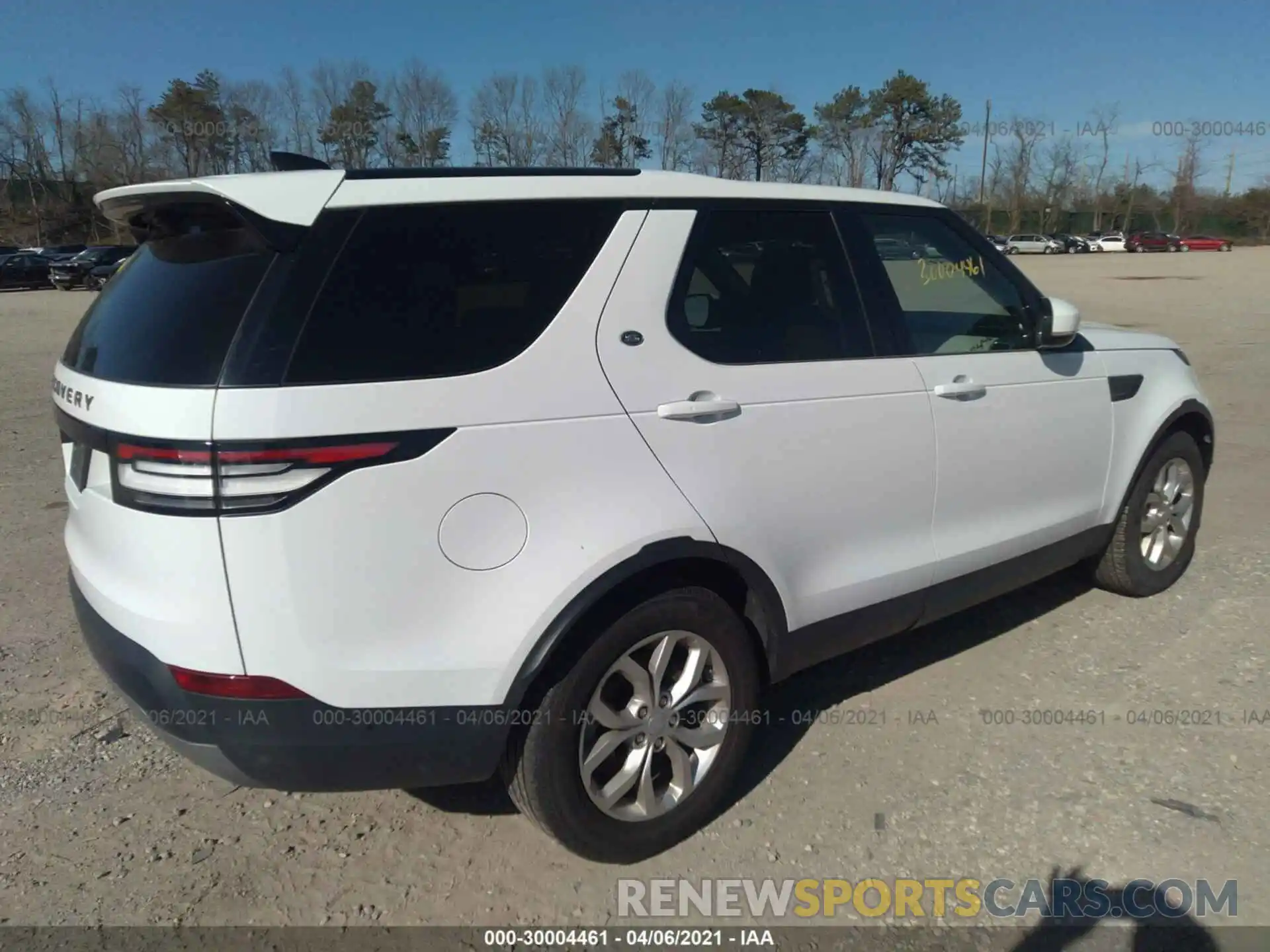 4 Photograph of a damaged car SALRG2RV7K2401297 LAND ROVER DISCOVERY 2019