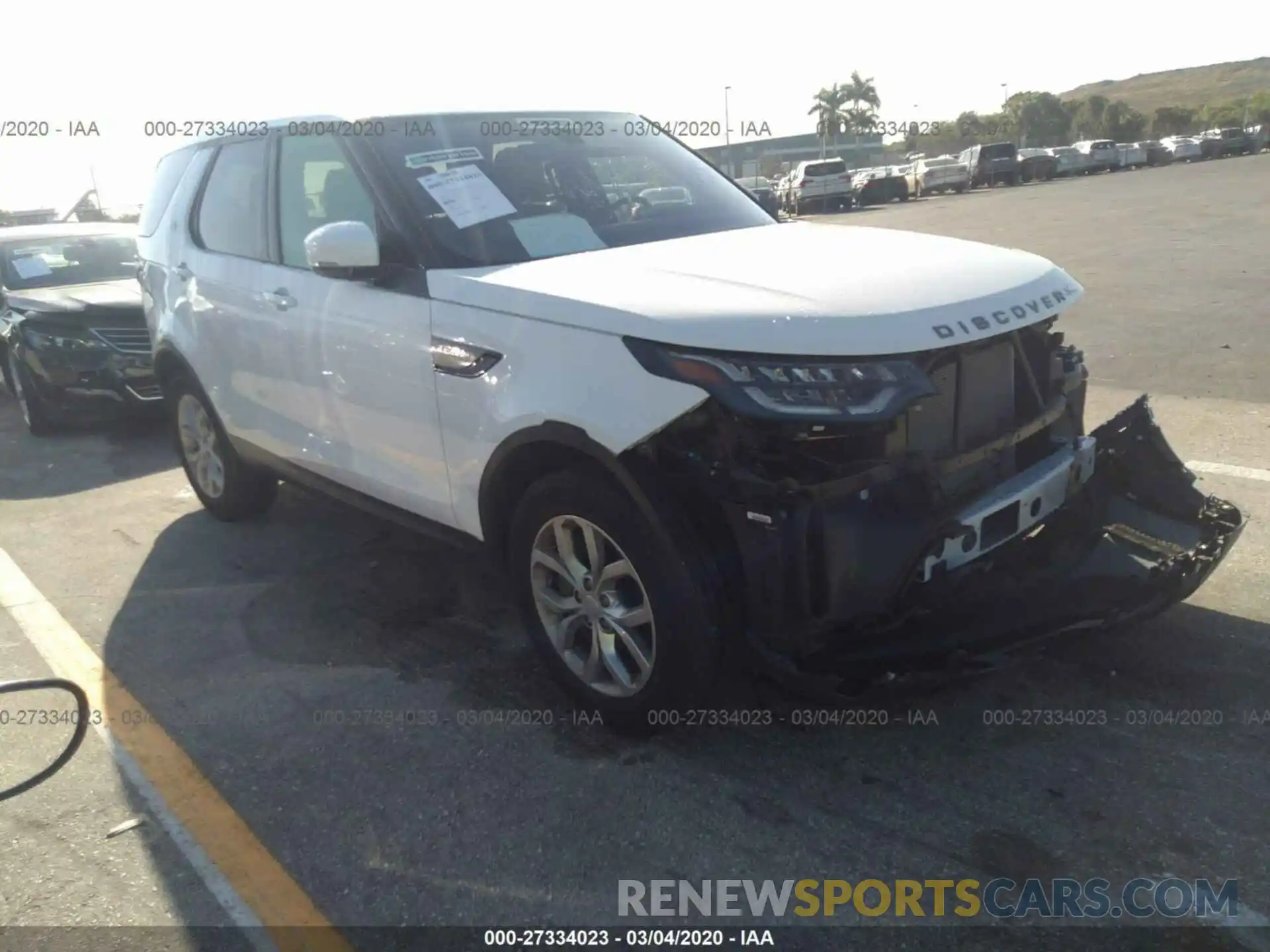 1 Фотография поврежденного автомобиля SALRG2RV8K2402488 LAND ROVER DISCOVERY 2019