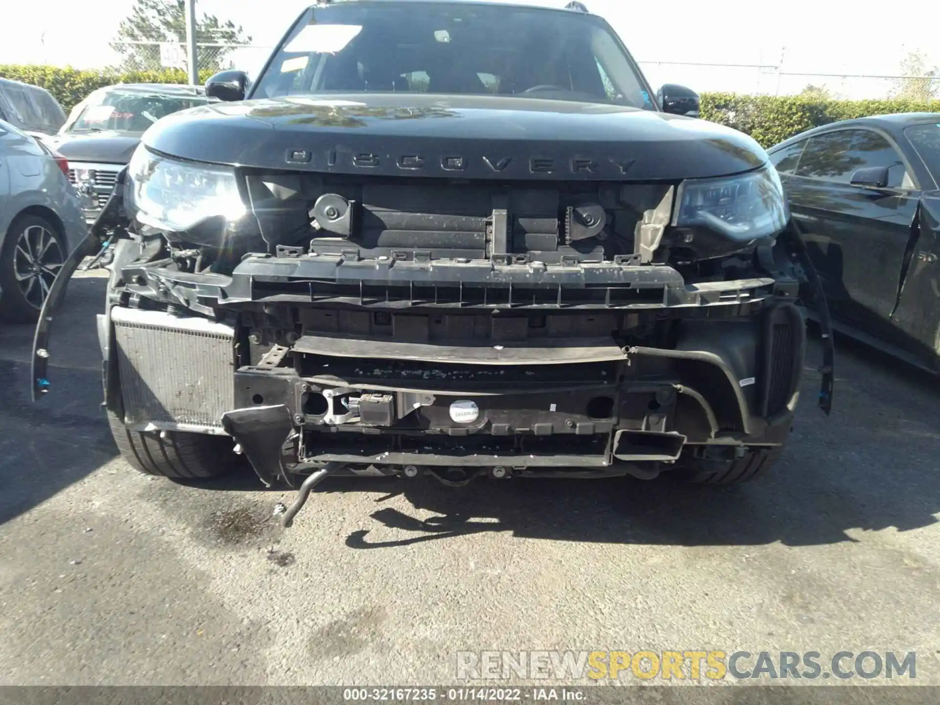 6 Photograph of a damaged car SALRG2RV8K2403494 LAND ROVER DISCOVERY 2019