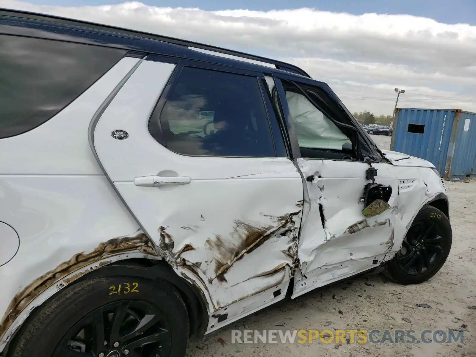 9 Фотография поврежденного автомобиля SALRG2RV9K2413953 LAND ROVER DISCOVERY 2019