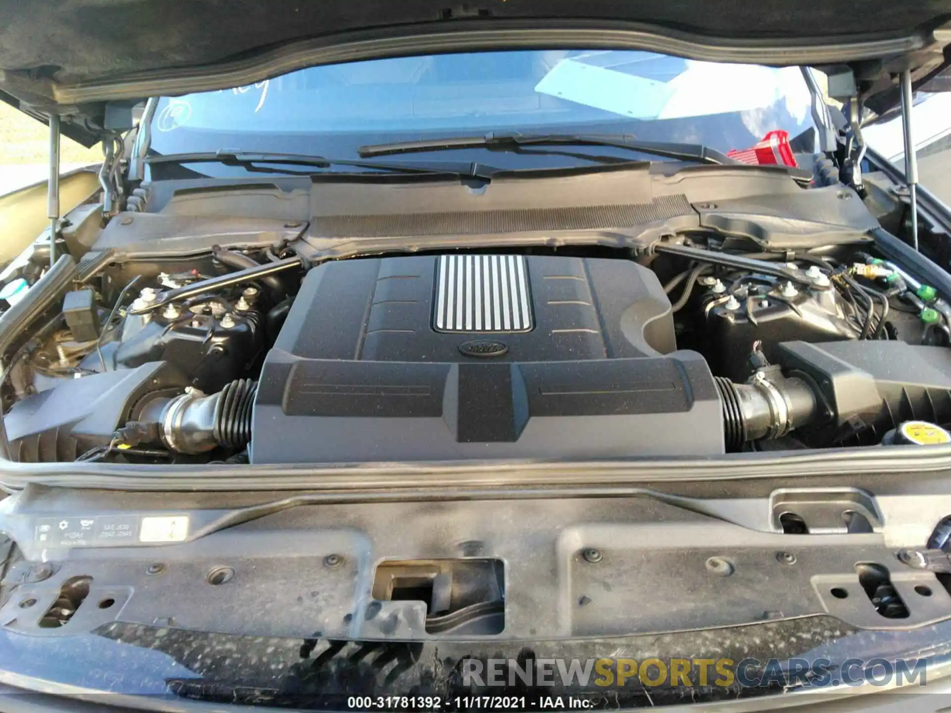 10 Photograph of a damaged car SALRG2RV9KA094608 LAND ROVER DISCOVERY 2019