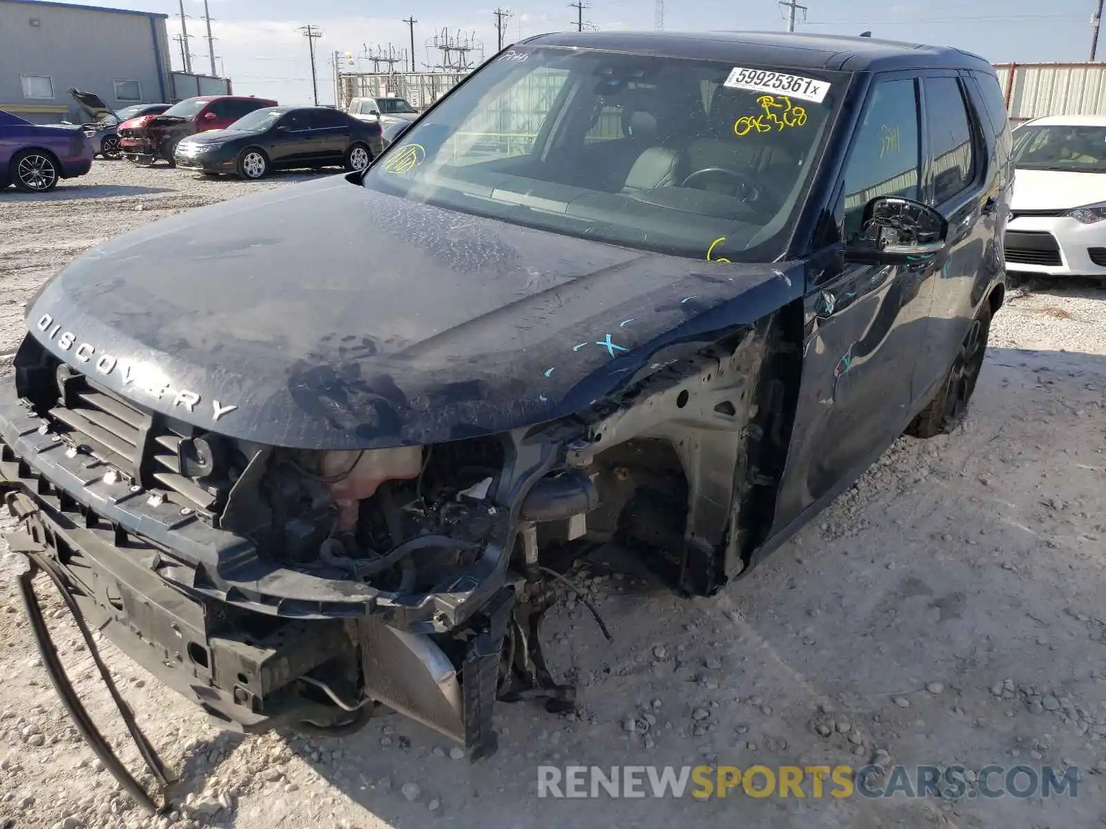 2 Photograph of a damaged car SALRG2RV9KA095368 LAND ROVER DISCOVERY 2019