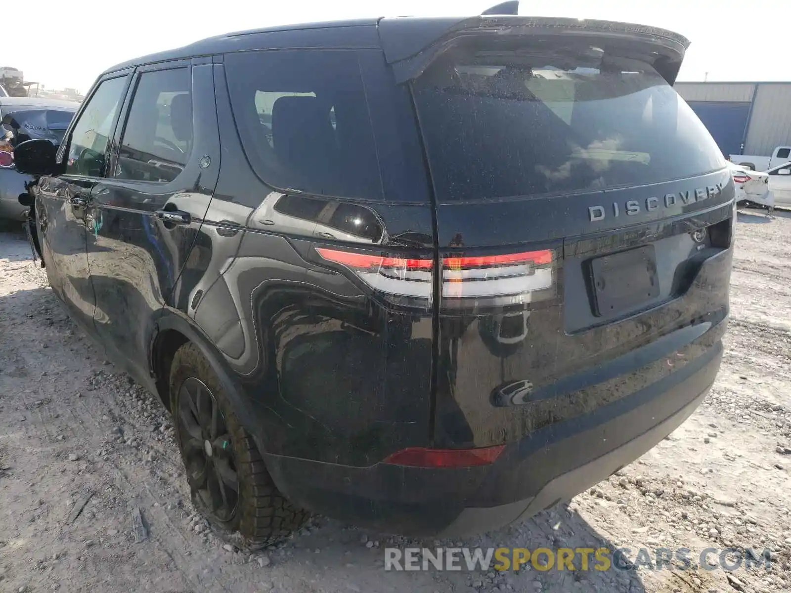 3 Photograph of a damaged car SALRG2RV9KA095368 LAND ROVER DISCOVERY 2019