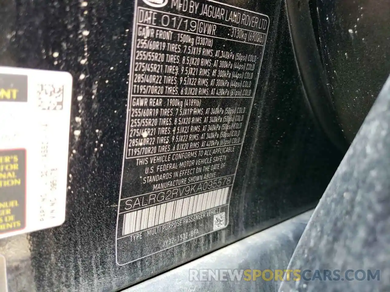 10 Photograph of a damaged car SALRG2RV9KA095578 LAND ROVER DISCOVERY 2019