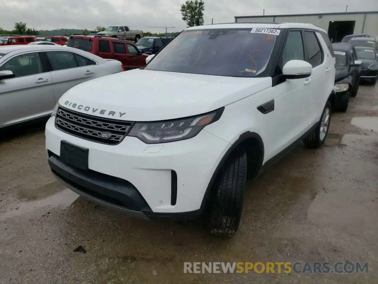 2 Фотография поврежденного автомобиля SALRG2RVXKA094245 LAND ROVER DISCOVERY 2019