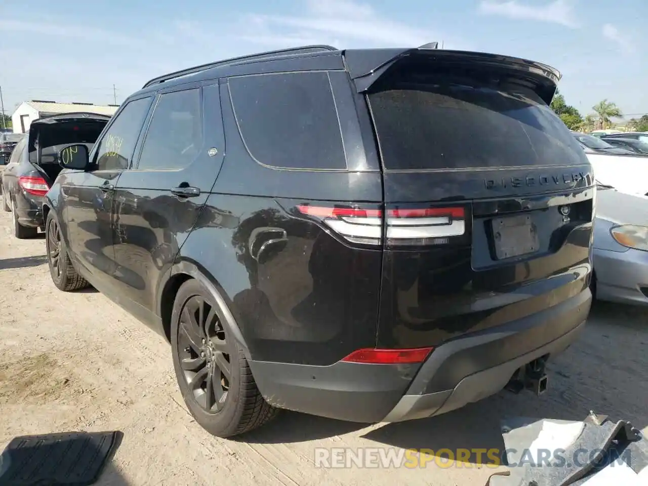 3 Photograph of a damaged car SALRG2RVXKA094701 LAND ROVER DISCOVERY 2019