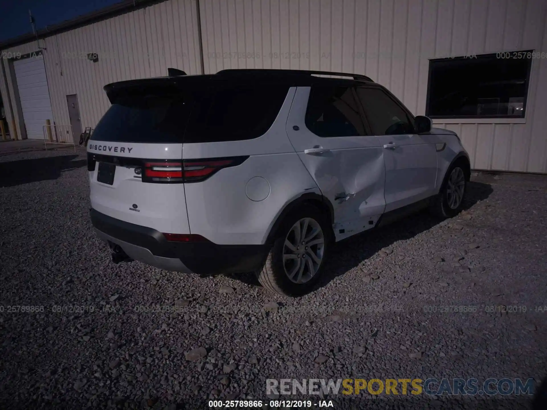 4 Photograph of a damaged car SALRR2RV0KA086844 LAND ROVER DISCOVERY 2019